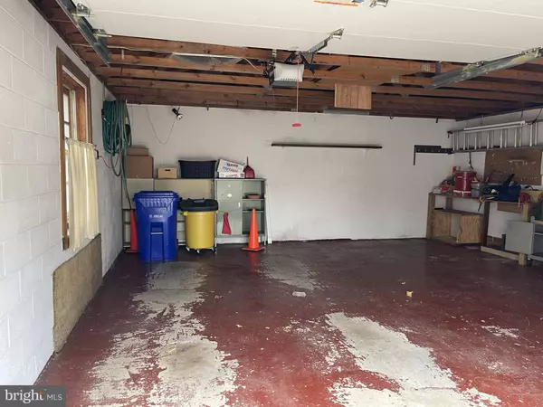 233 UNIVERSITY BLVD E, Silver Spring, MD 20901