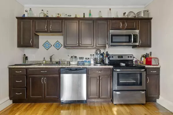 1212 Broadway, South Portland, ME 04106