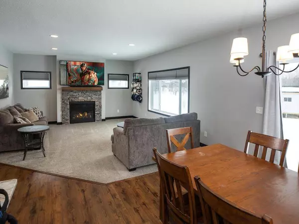 16782 72nd CIR NE, Otsego, MN 55330