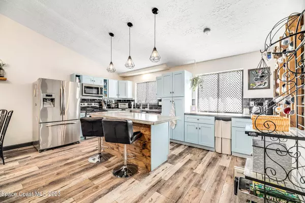 314 Sherwood Place, Merritt Island, FL 32953