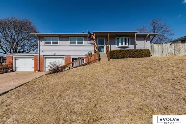 1004 Durand Drive, Bellevue, NE 68005