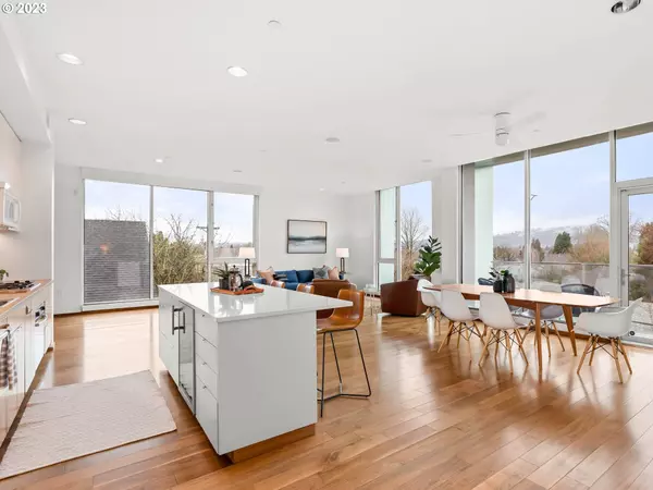 2530 SE 26TH AVE #309, Portland, OR 97202