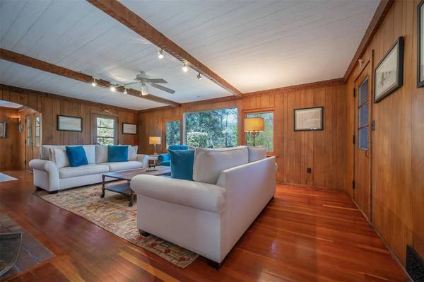 300 Harmon Field RD, Tryon, NC 28782