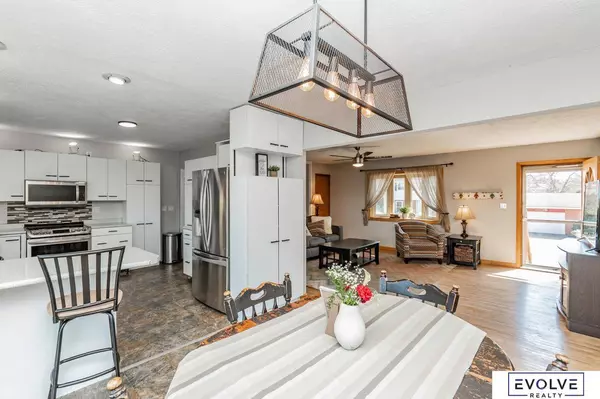 1004 Durand Drive, Bellevue, NE 68005