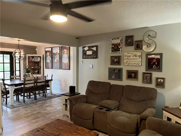 129 Maple Street, Rices Landing, PA 15357