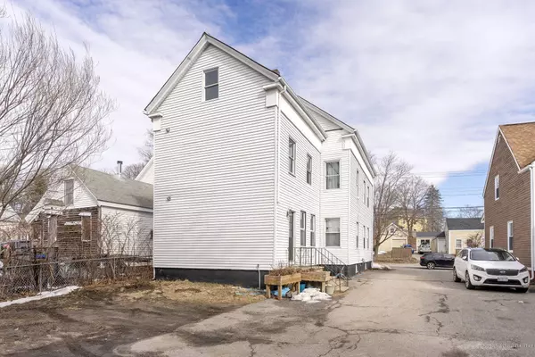 1212 Broadway, South Portland, ME 04106