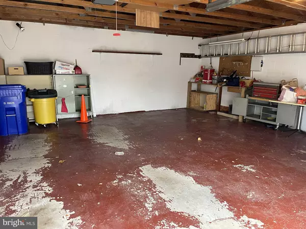 233 UNIVERSITY BLVD E, Silver Spring, MD 20901