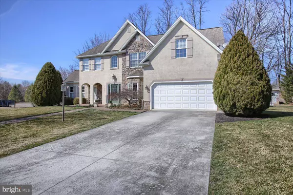 108 CREAMERY RD, Boiling Springs, PA 17007