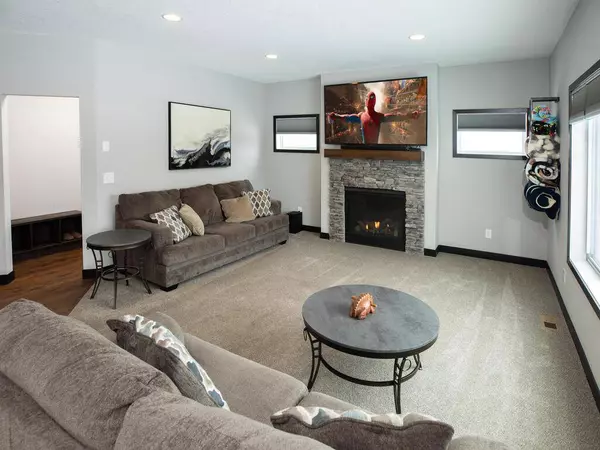 16782 72nd CIR NE, Otsego, MN 55330