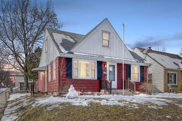 2677 S 66th, Milwaukee, WI 53219