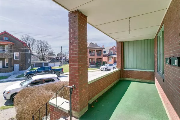 321 Center St, East Pittsburgh, PA 15112