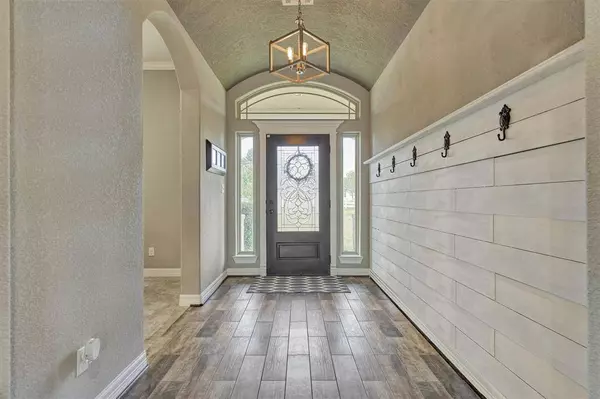 18411 Gary Player DR, Montgomery, TX 77316