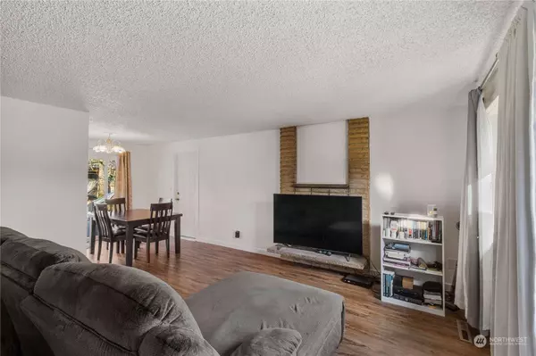 1101 196 ST E, Spanaway, WA 98387