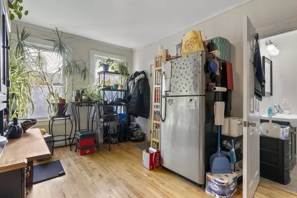 1212 Broadway, South Portland, ME 04106