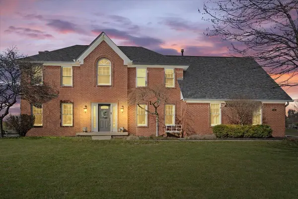 9940 Southwind DR, Indianapolis, IN 46256