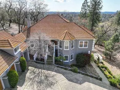 14170 Red Rock CT, Auburn, CA 95602