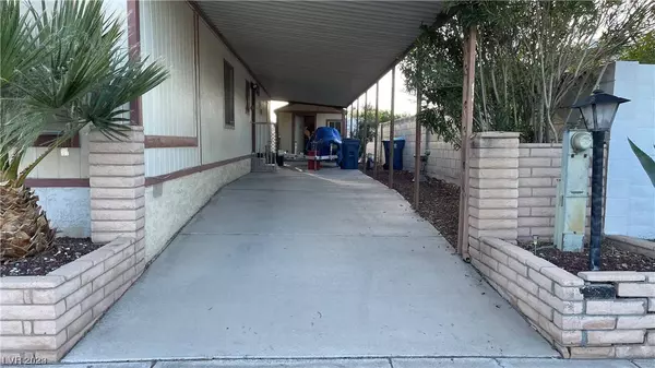 3071 La Barca Lane, Las Vegas, NV 89122