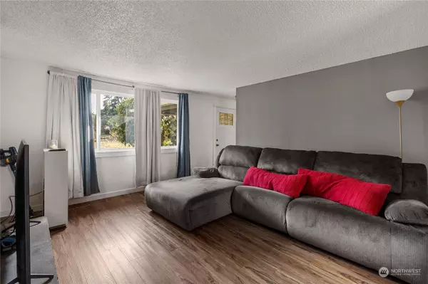 1101 196 ST E, Spanaway, WA 98387