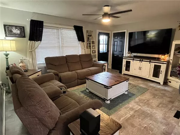 129 Maple Street, Rices Landing, PA 15357