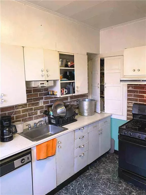 311 South Fulton, Allentown City, PA 18102