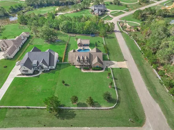 18411 Gary Player DR, Montgomery, TX 77316