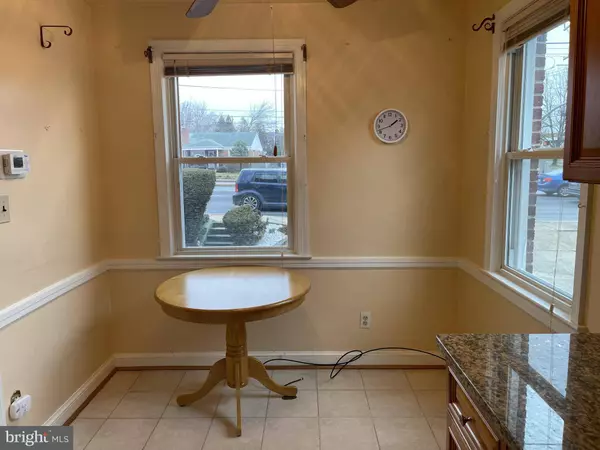 233 UNIVERSITY BLVD E, Silver Spring, MD 20901