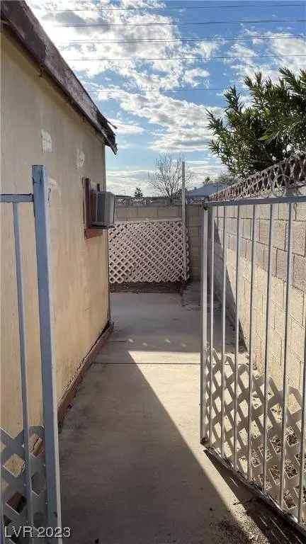 3071 La Barca Lane, Las Vegas, NV 89122