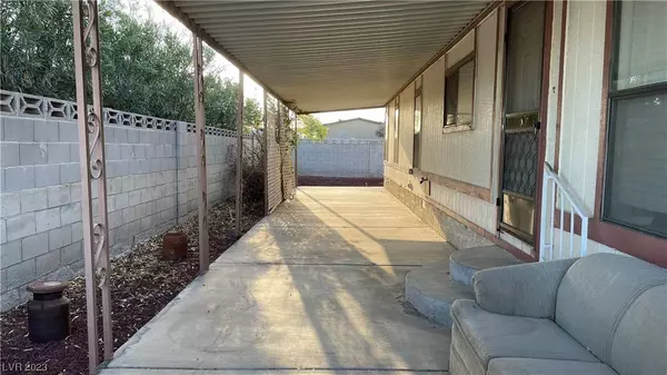 3071 La Barca Lane, Las Vegas, NV 89122