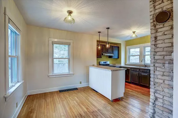 1407 Beld St, Madison, WI 53715