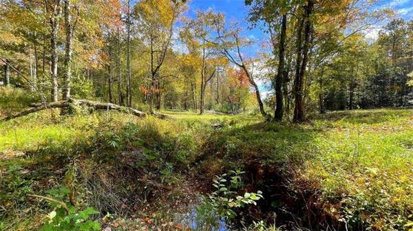 70 Hidden Valley DR, Villa Rica, GA 30180