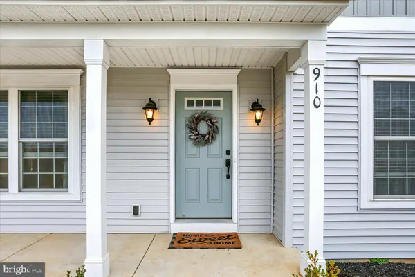 910 NORWAY ST, Mechanicsburg, PA 17055