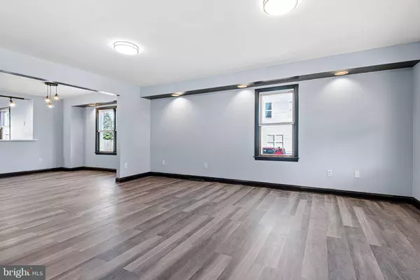 21 BELMONT AVE, Wilmington, DE 19804