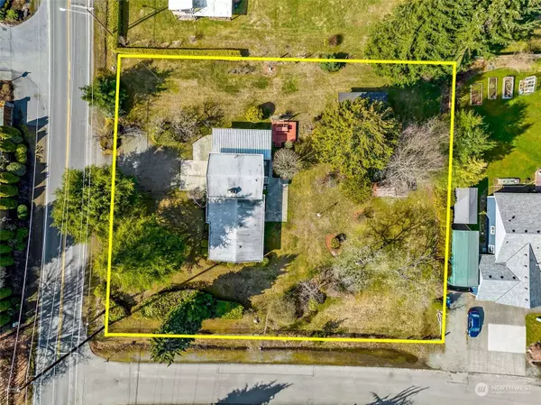 11605 144th ST E, Puyallup, WA 98374