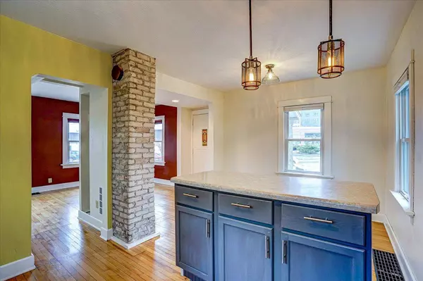 1407 Beld St, Madison, WI 53715