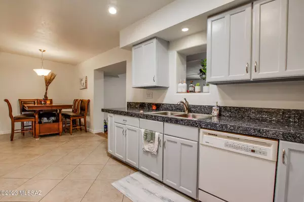 4608 S Camino De Oeste, Tucson, AZ 85746