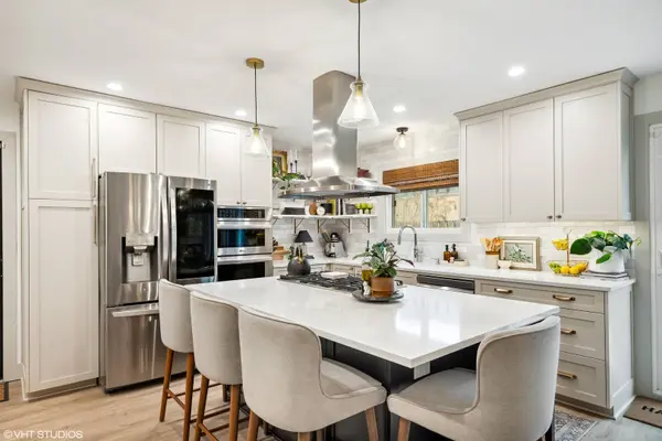 5819 N Octavia Avenue, Chicago, IL 60631