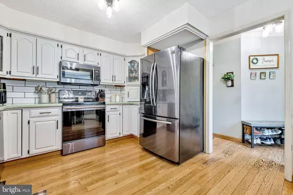 300 WILLIAMSBURG, Marlton, NJ 08053