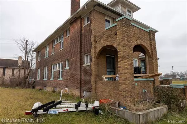 4335 CLEMENTS Street, Detroit, MI 48238