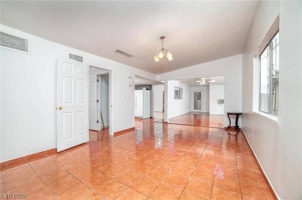 3419 Garden East Drive, Las Vegas, NV 89121