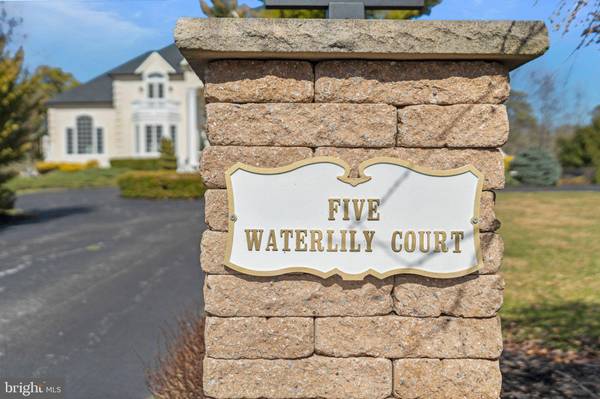 5 WATERLILY CT, Medford, NJ 08055