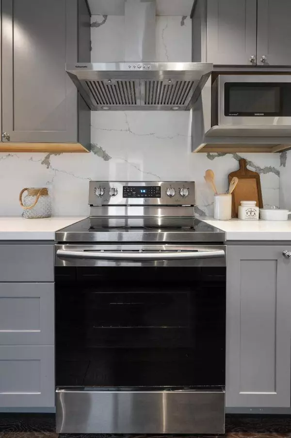 825 3rd AVE, San Bruno, CA 94066