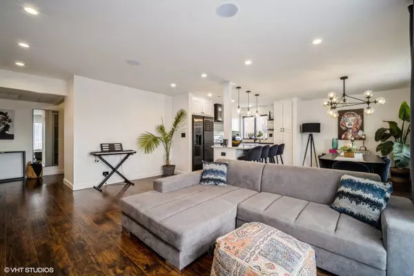 7912 W North AVE #405, Elmwood Park, IL 60707