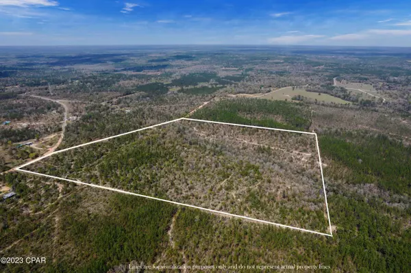 3477 Pine Log RD, Chipley, FL 32428