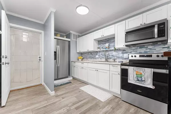 111 KAHULUI BEACH Rd #B101, Kahului, HI 96732