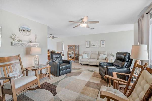 2971 SUNSET BEACH DR, Venice, FL 34293