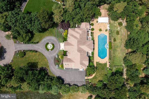 5 WATERLILY CT, Medford, NJ 08055