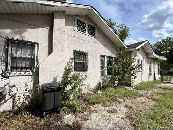 310 CAROLINA ST, San Antonio, TX 78210-1514