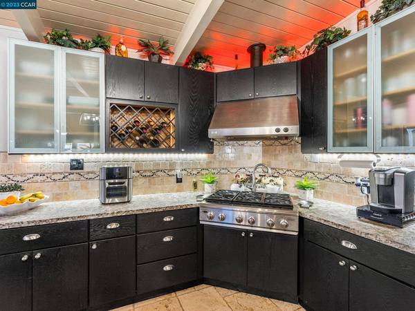 2650 Moyers Rd, Richmond, CA 94806