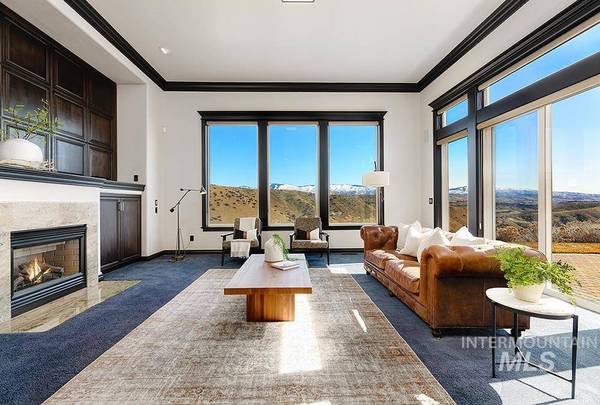 3836 W Quail Heights Ct, Boise, ID 83703