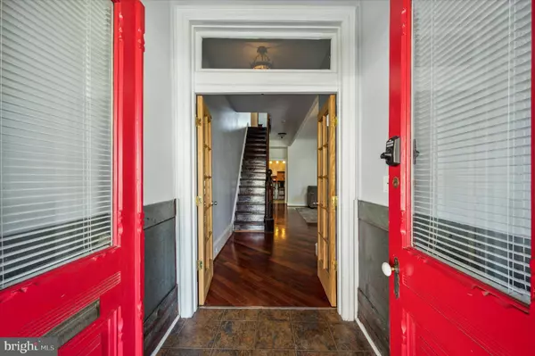 216 SUMAC ST, Philadelphia, PA 19128